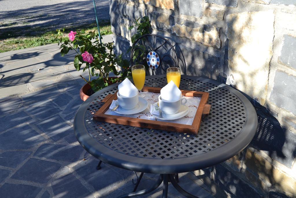 Hotel Viña Oliván Sarvisé Kültér fotó